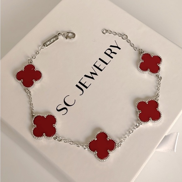 Red Clover Bracelet Double Sided Silver Tone Chain 5 Motif - Picture 4 of 8